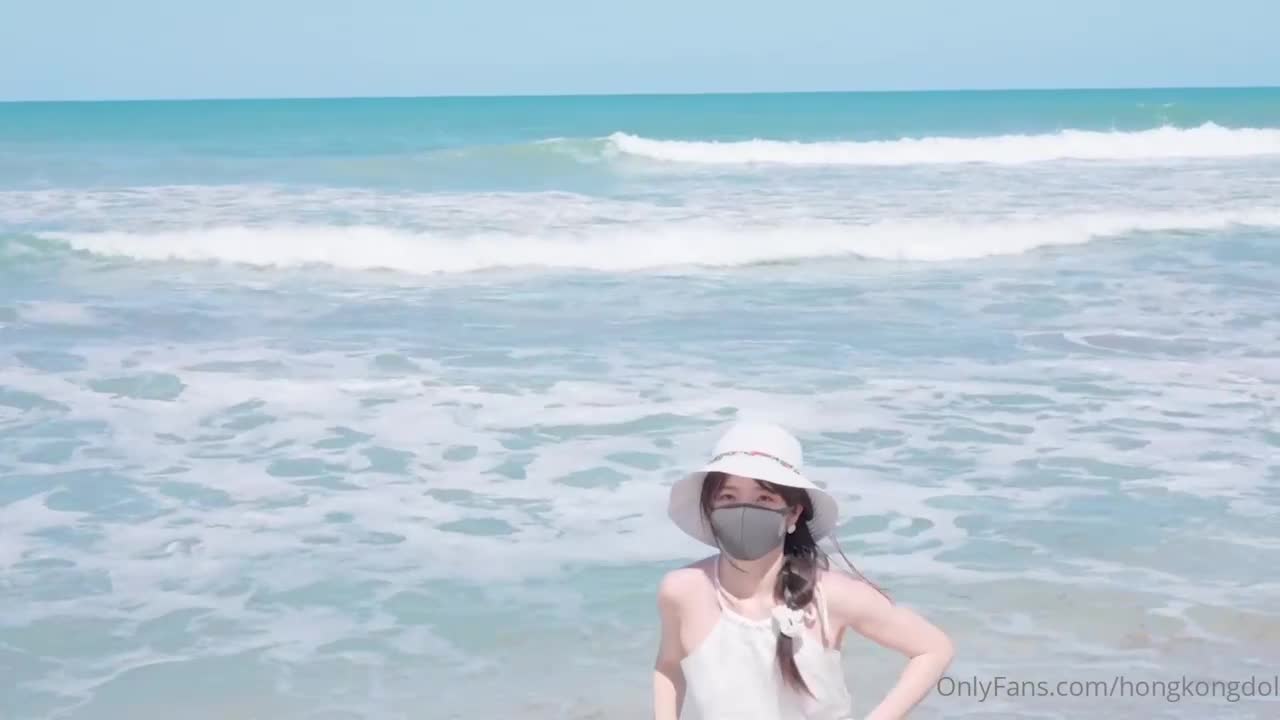 海灘漫步的一天 - AV大平台 - 中文字幕，成人影片，AV，國產，線上看